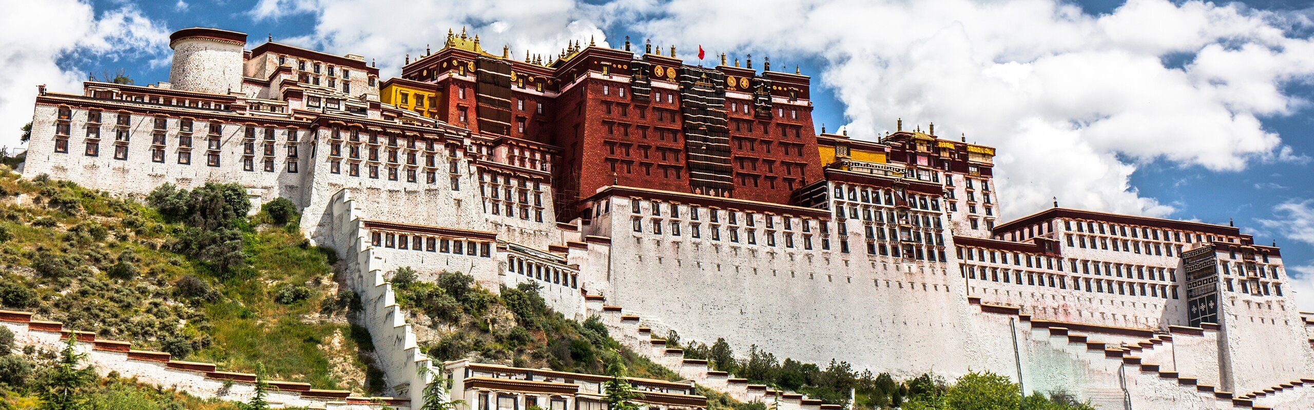 13-Day Beijing–Xi'an–Lhasa–Shanghai Private Tour