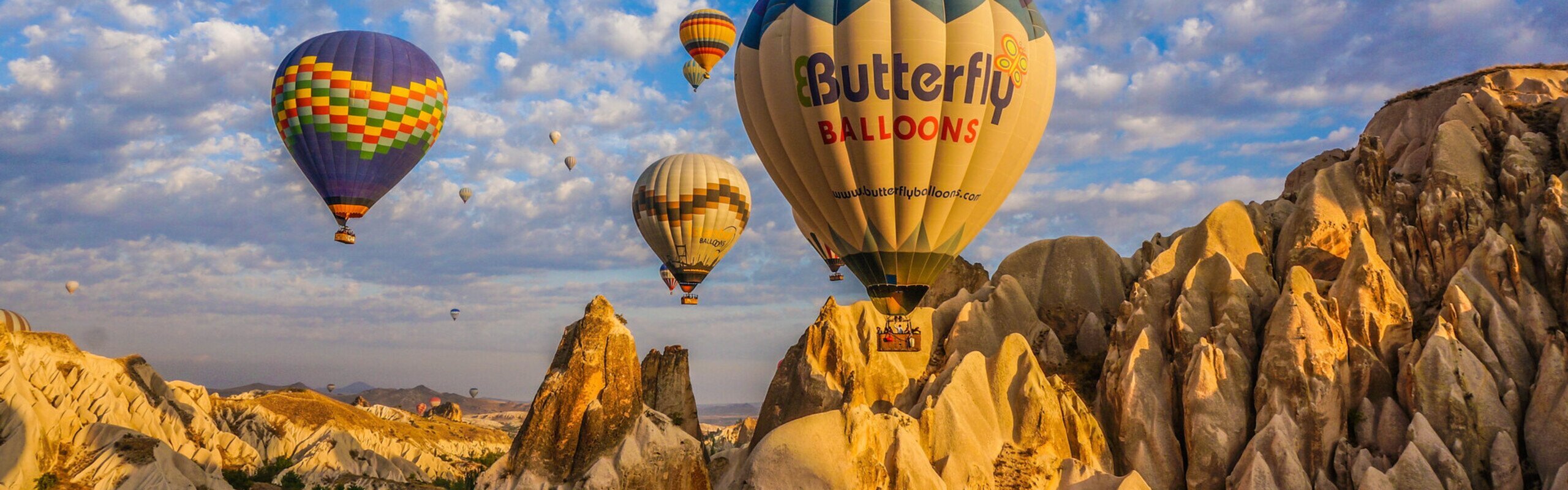 How to Plan a Trip to the Middle East 2025 & Itinerary Ideas