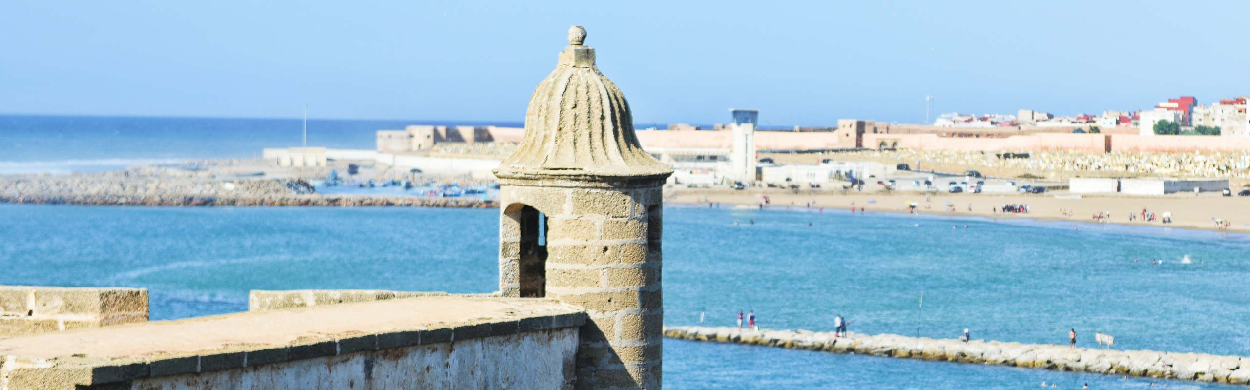 Morocco Weather in April 2024: Travel Tips for First-Timers