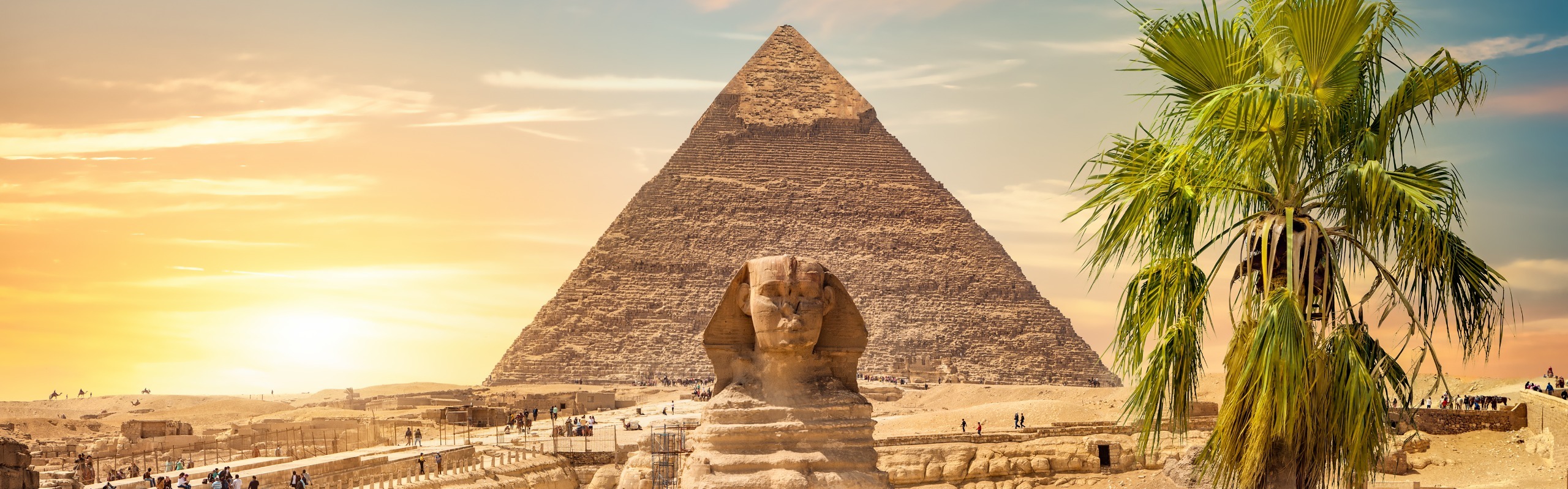 The Top 10 Egyptian Monuments (From Pyramids to Temples)