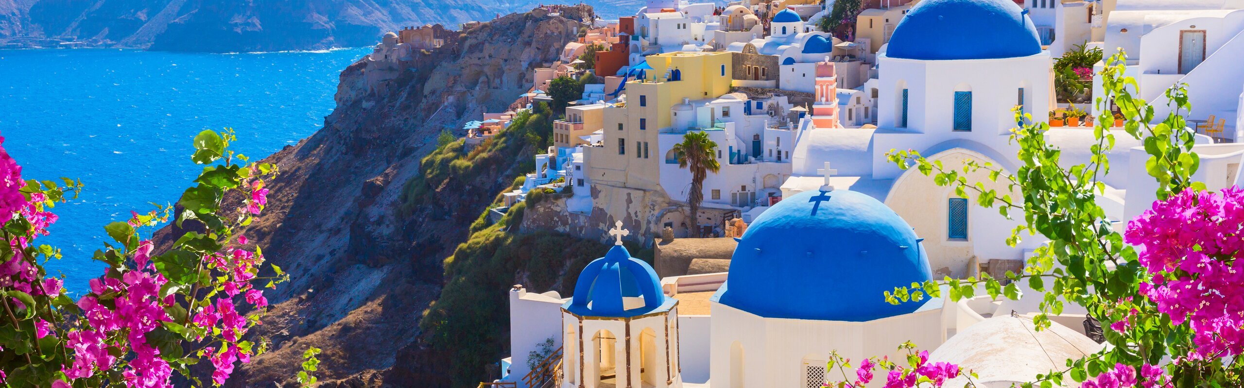 Greece Weather in May 2025: Travel Tips for First-Timers