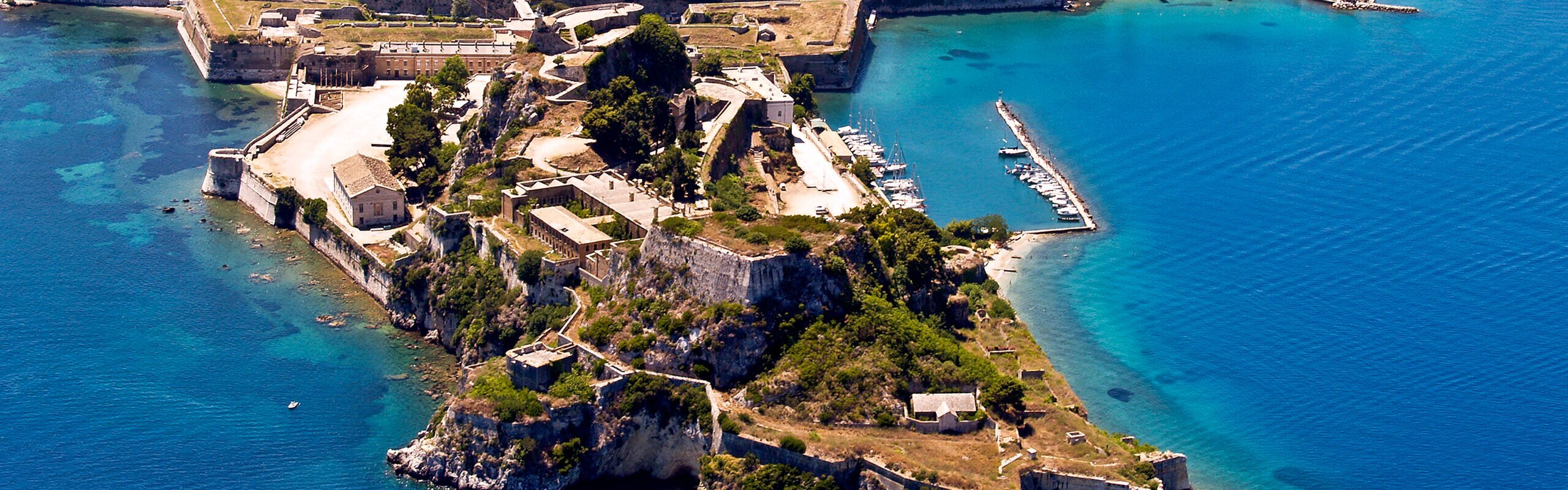 Best and Worst Times to Visit Greece 2025