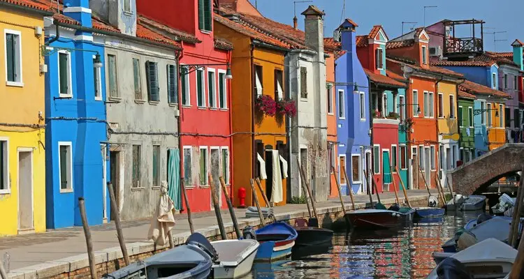 colorful houses on the island of Burano