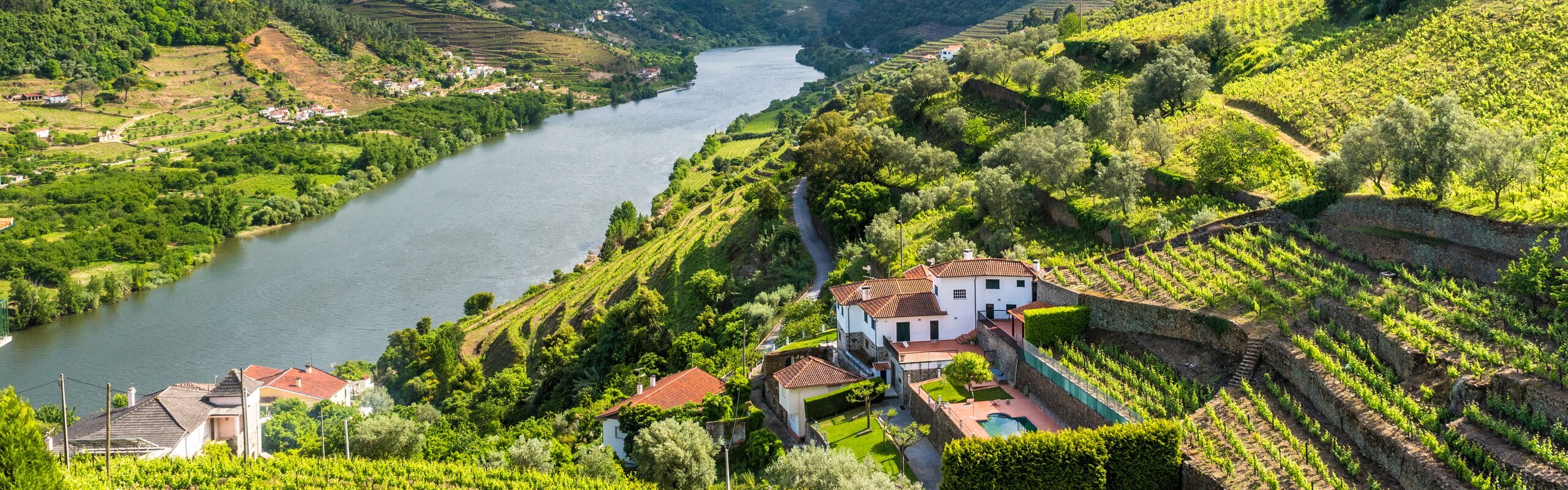 7 Days in Portugal: 6 Top Itineraries for First-Timers