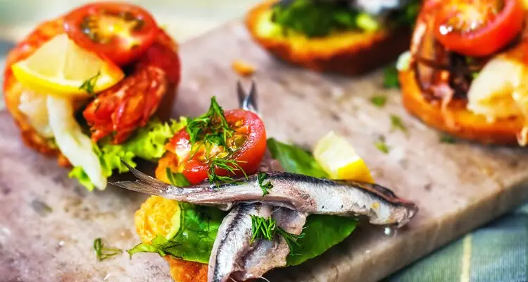 Greek and Cretan salad dakos