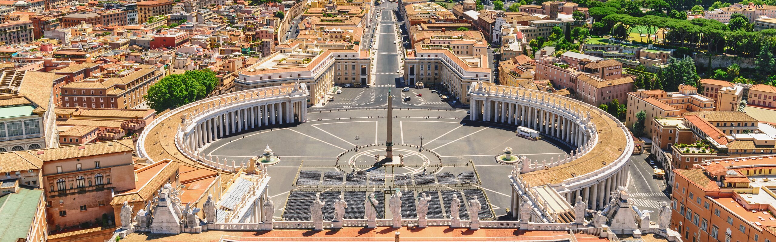 How to Choose the Best Time to Visit Italy and Greece (2025)