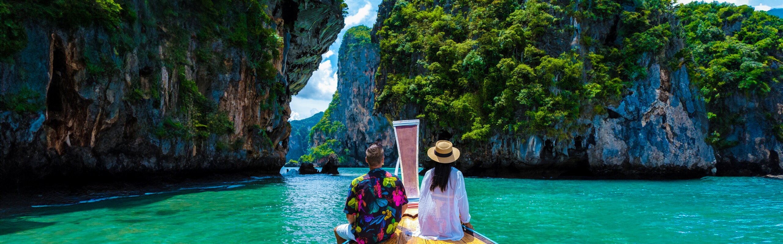How to Ethically Visit Elephants in Thailand: Top 6 True Sanctuaries