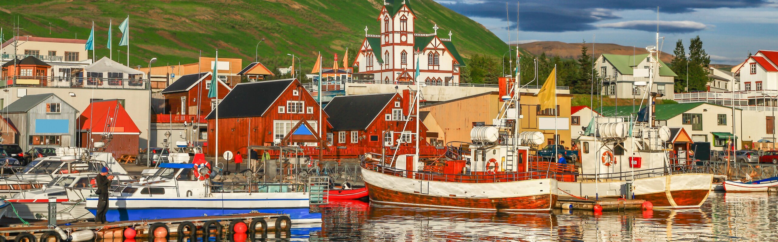 Iceland in April 2025: Weather and Travel       
