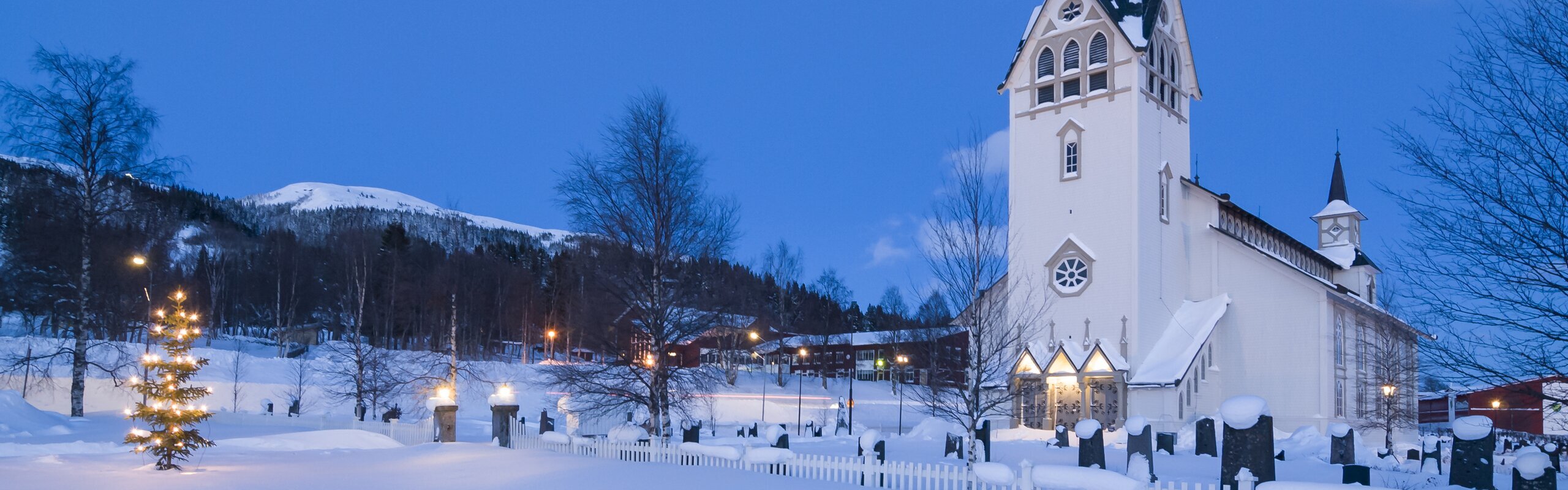 Sweden Weather in May 2025: Travel Tips for First-Timers